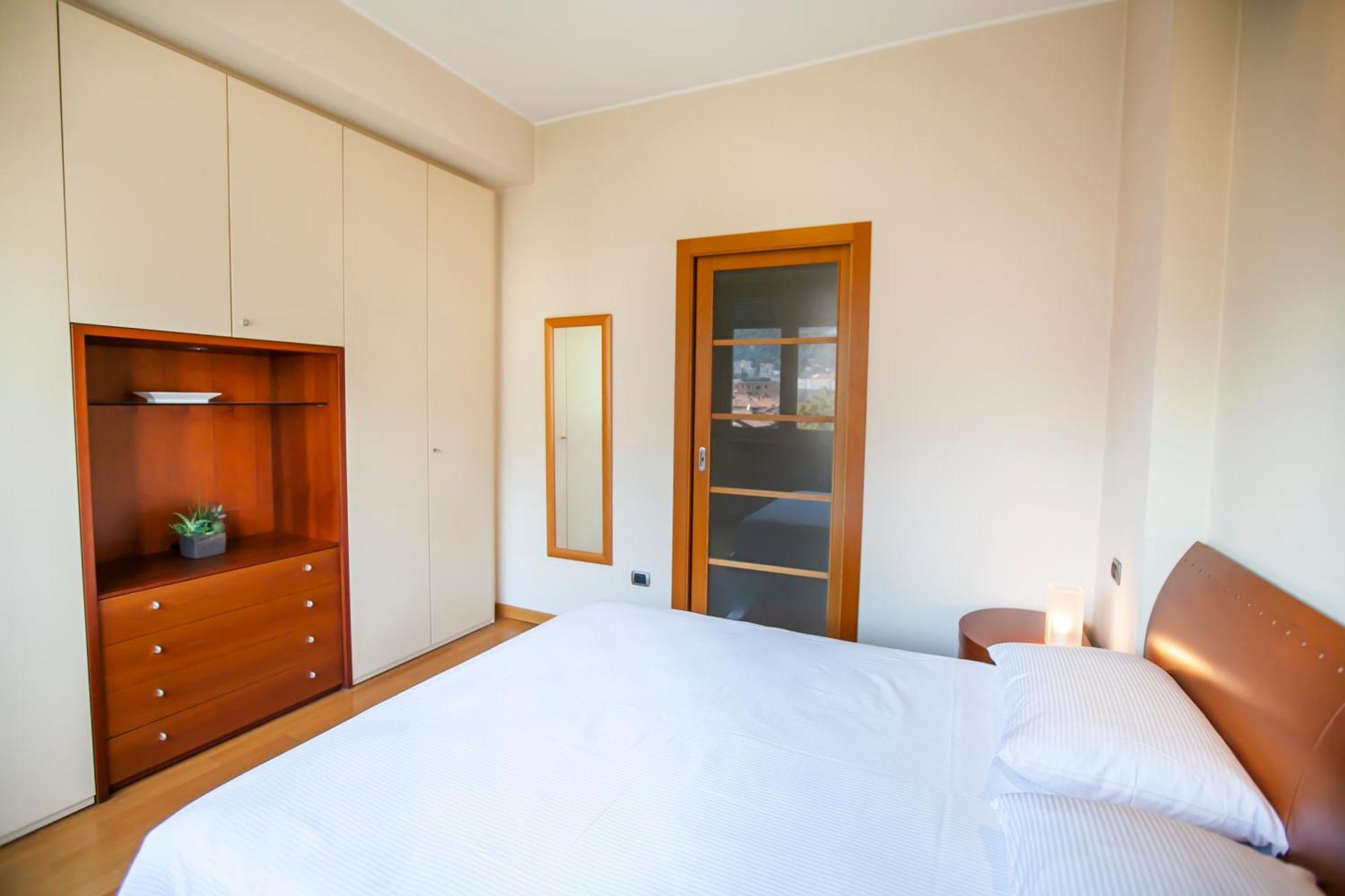 Skyline Apartman Como Kültér fotó